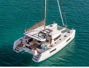 2023 Lagoon 40