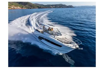 2025 Jeanneau Cap Camarat 10.5 WA/S2