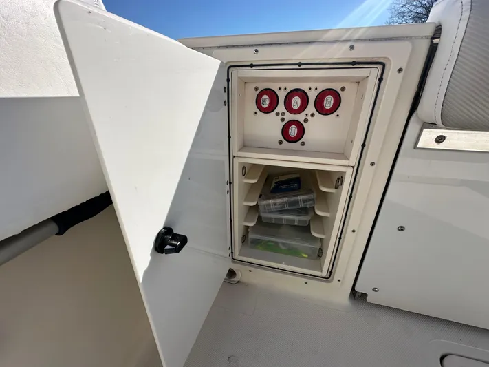 Ez C's Yacht Photos Pics 