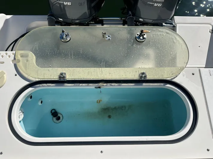 Ez C's Yacht Photos Pics 