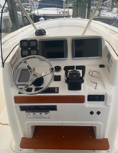 Ez C's Yacht Photos Pics 