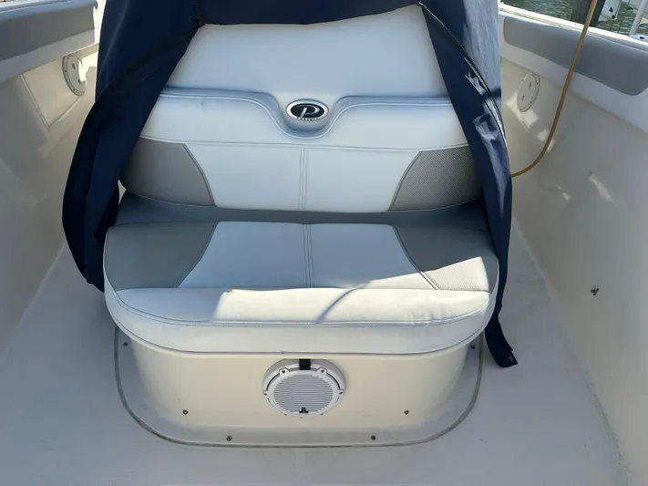 Ez C's Yacht Photos Pics 