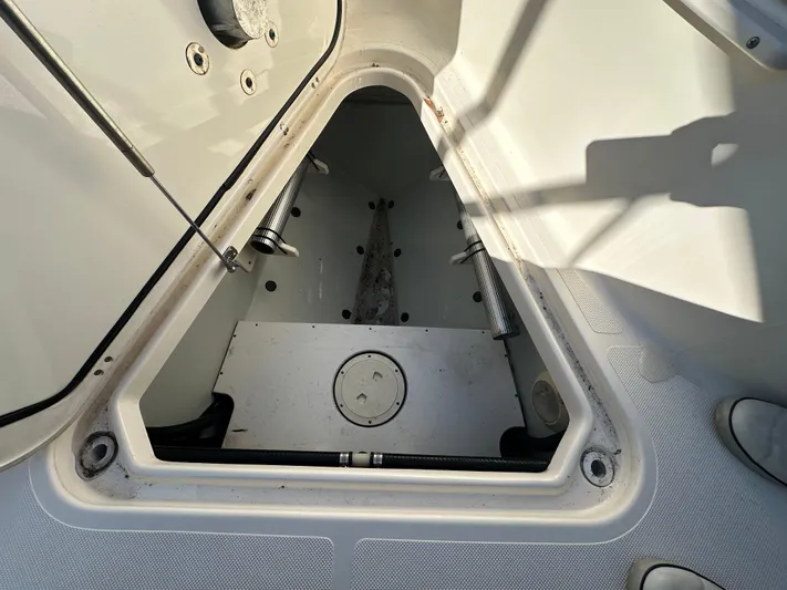 Ez C's Yacht Photos Pics 