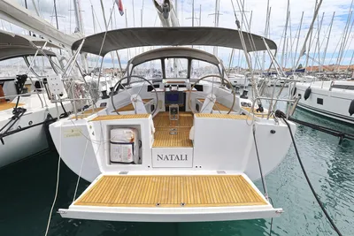 Hanse 415