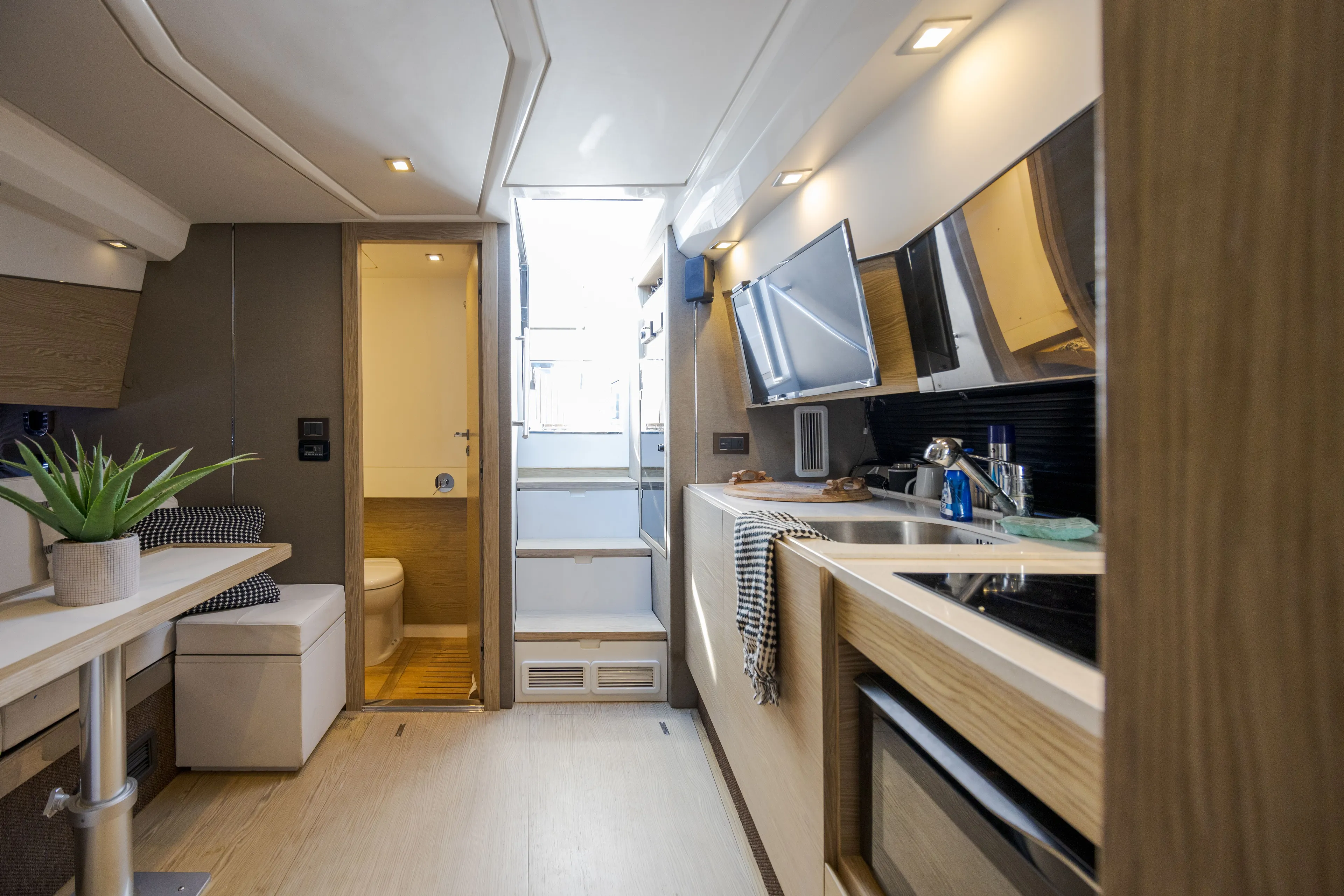  Yacht Photos Pics Interior of 2018 Azimut Verve 40 yacht.