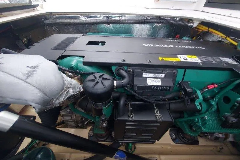 Miller Time Yacht Photos Pics Engine compartment of a 2018 Cutwater C-30 CB with Volvo Penta engine.