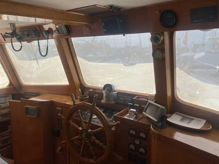 Grand Times Yacht Photos Pics 