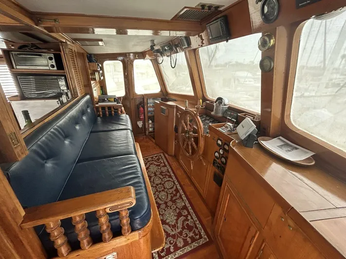 Grand Times Yacht Photos Pics 