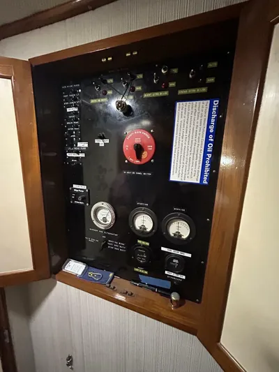 Grand Times Yacht Photos Pics 