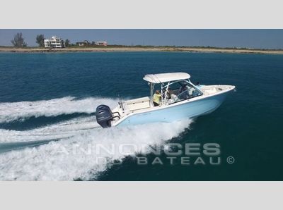 2018 Cobia 280 DC