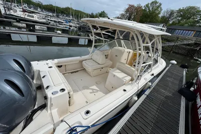 Grady-White Freedom 255