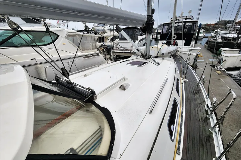 Danza Yacht Photos Pics 2007 Hanse 400e sailboat docked in a marina, showcasing deck and rigging details.