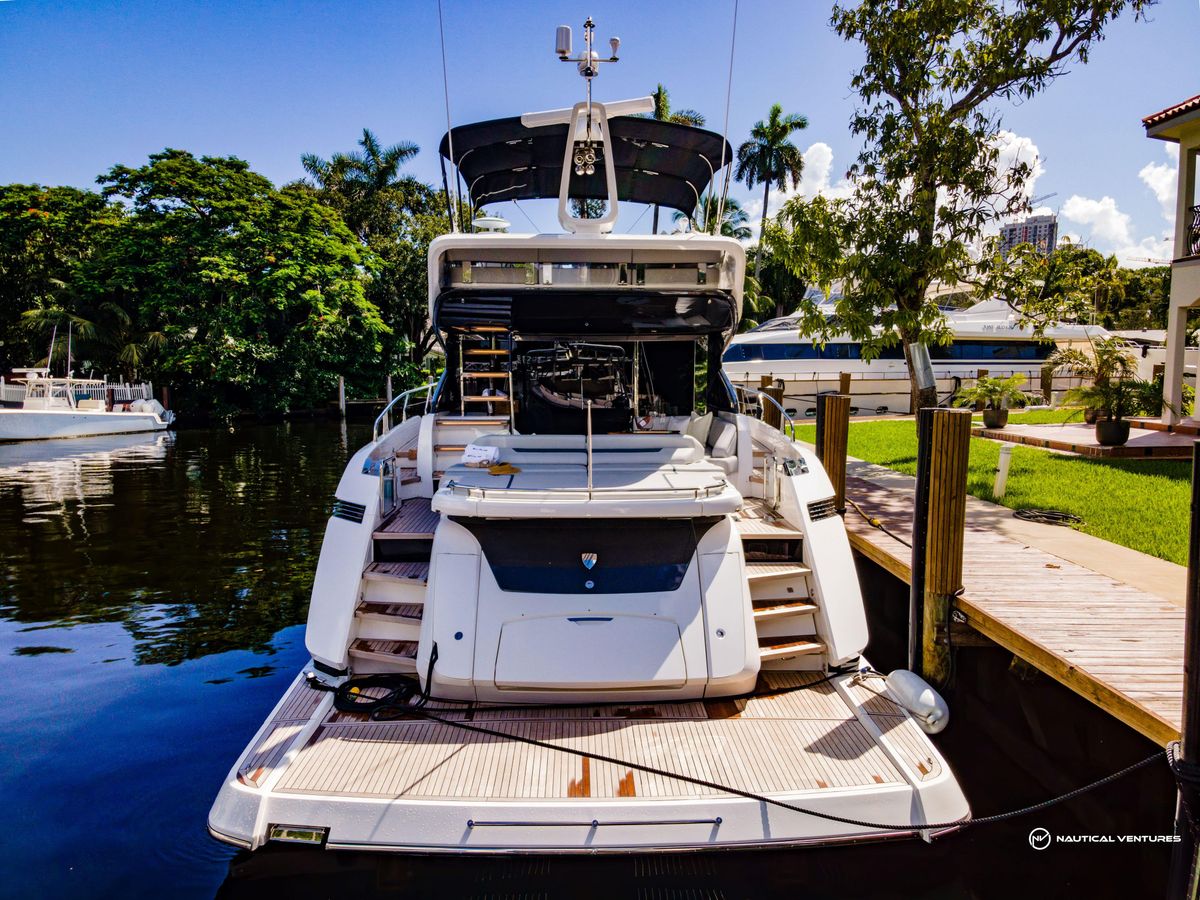 2023 Fairline 65 