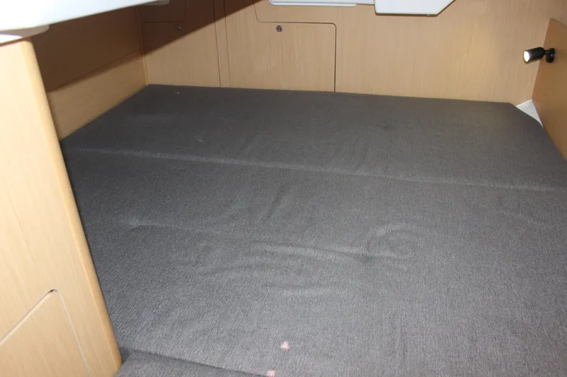 Silver Lining Yacht Photos Pics Interior of 2015 Beneteau Oceanis 35 yacht cabin.