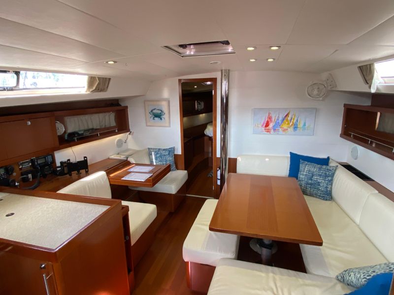 2012 Beneteau Oceanis 45