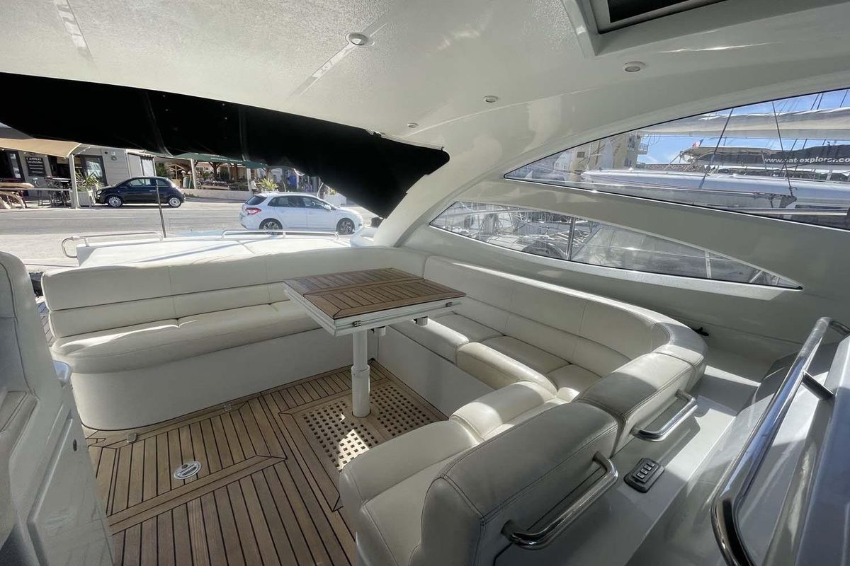 2004 Pershing 49 