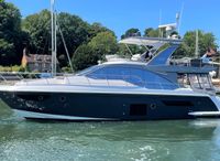 2021 Azimut Flybridge 50 with a SeaKeeper