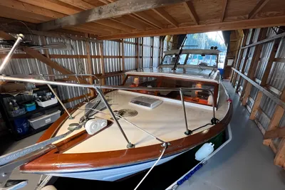 Chris-Craft Constellation 31