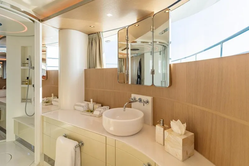 Kokoro Yacht Photos Pics Luxurious bathroom in 2020 Moonen Martinique YN1 yacht with modern fixtures and elegant design.