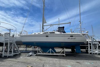 Catalina 350