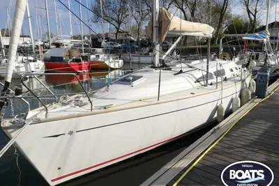 2005 Jeanneau Sun Fast 37