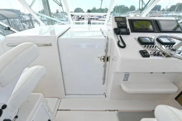 Fire Cracker Yacht Photos Pics Cabo 35 Fire Cracker - Helm