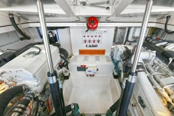 Fire Cracker Yacht Photos Pics Cabo 35 Fire Cracker - Engine Room