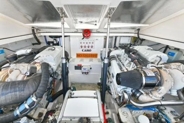 Fire Cracker Yacht Photos Pics Cabo 35 Fire Cracker - Engine Room