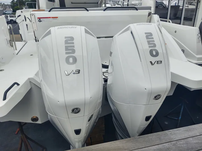 Paul's Legacy Yacht Photos Pics Twin Mercury 250 V8 engines on a 2023 Beneteau Flyer 9 SUNdeck boat.