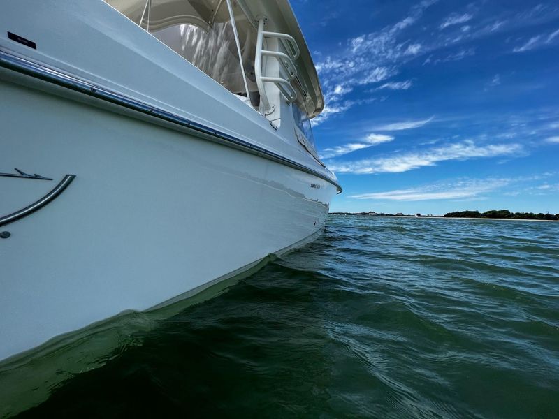 2019 Boston Whaler 350 Realm