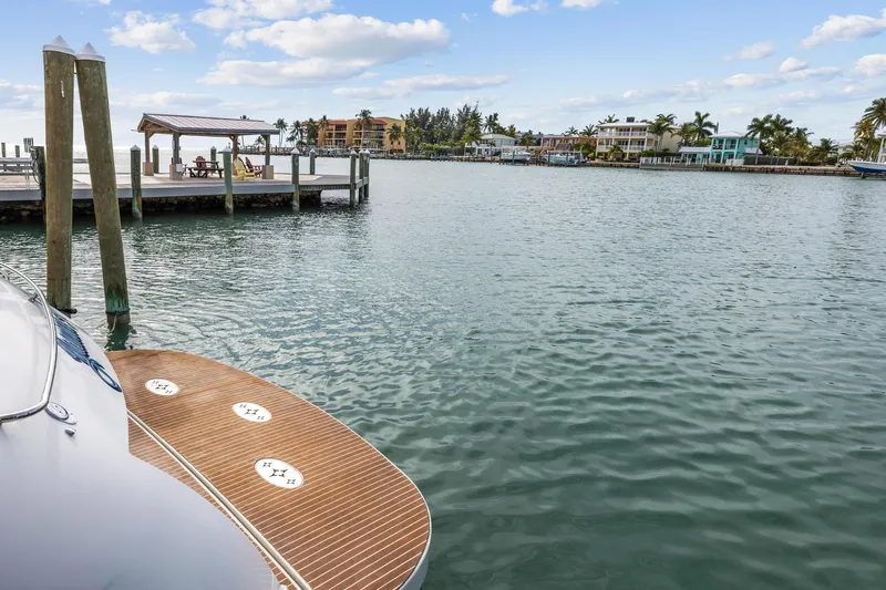 Yasmine Ann Yacht Photos Pics 