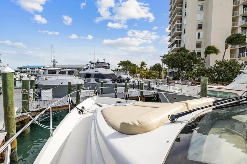 Yasmine Ann Yacht Photos Pics 