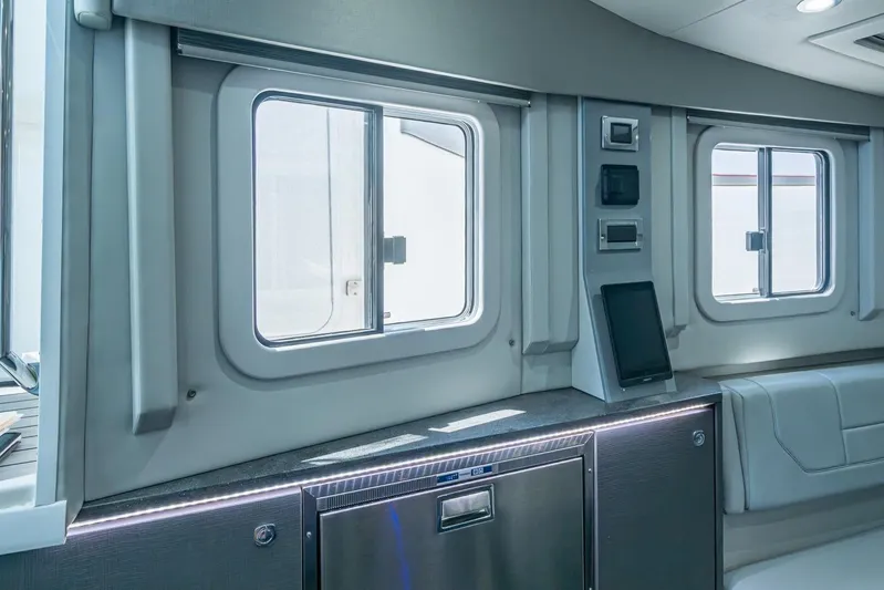  Yacht Photos Pics Interior of 2019 Formula 430 Super Sport Crossover with modern design and sleek windows.