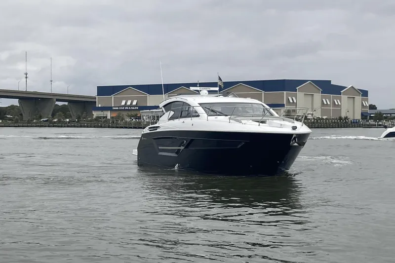  Yacht Photos Pics 
