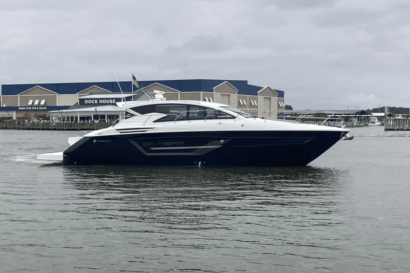  Yacht Photos Pics 