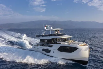 2026 Absolute Navetta 64