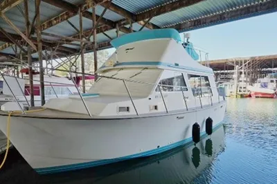 Tollycraft 30 Sedan