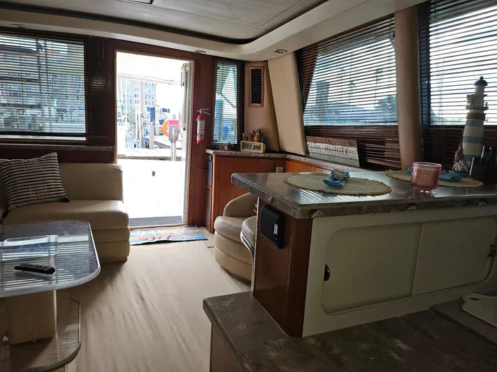 Relentless Yacht Photos Pics 