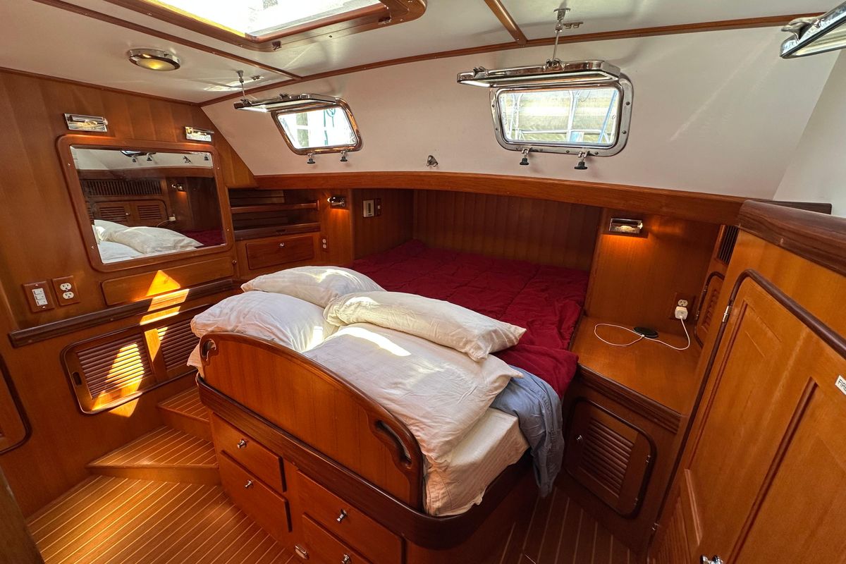 2006 Passport 47 