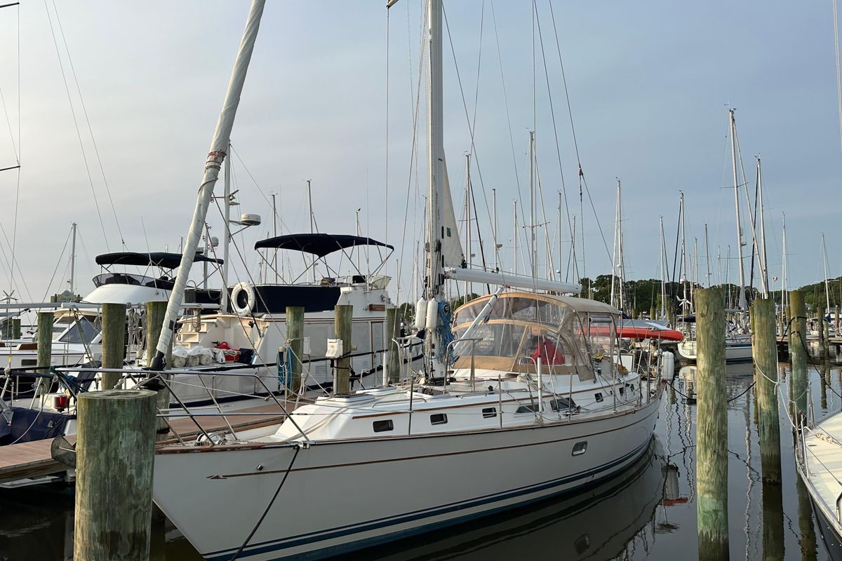 2006 Passport 47 