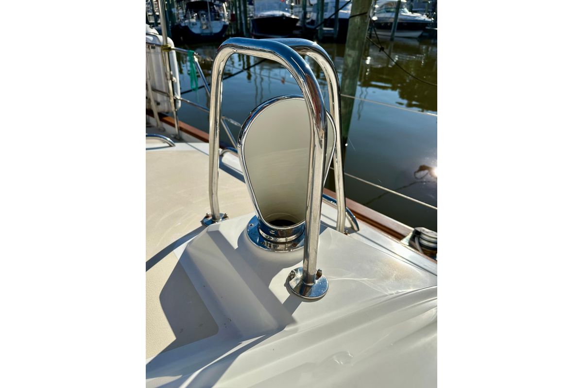 2006 Passport 47 