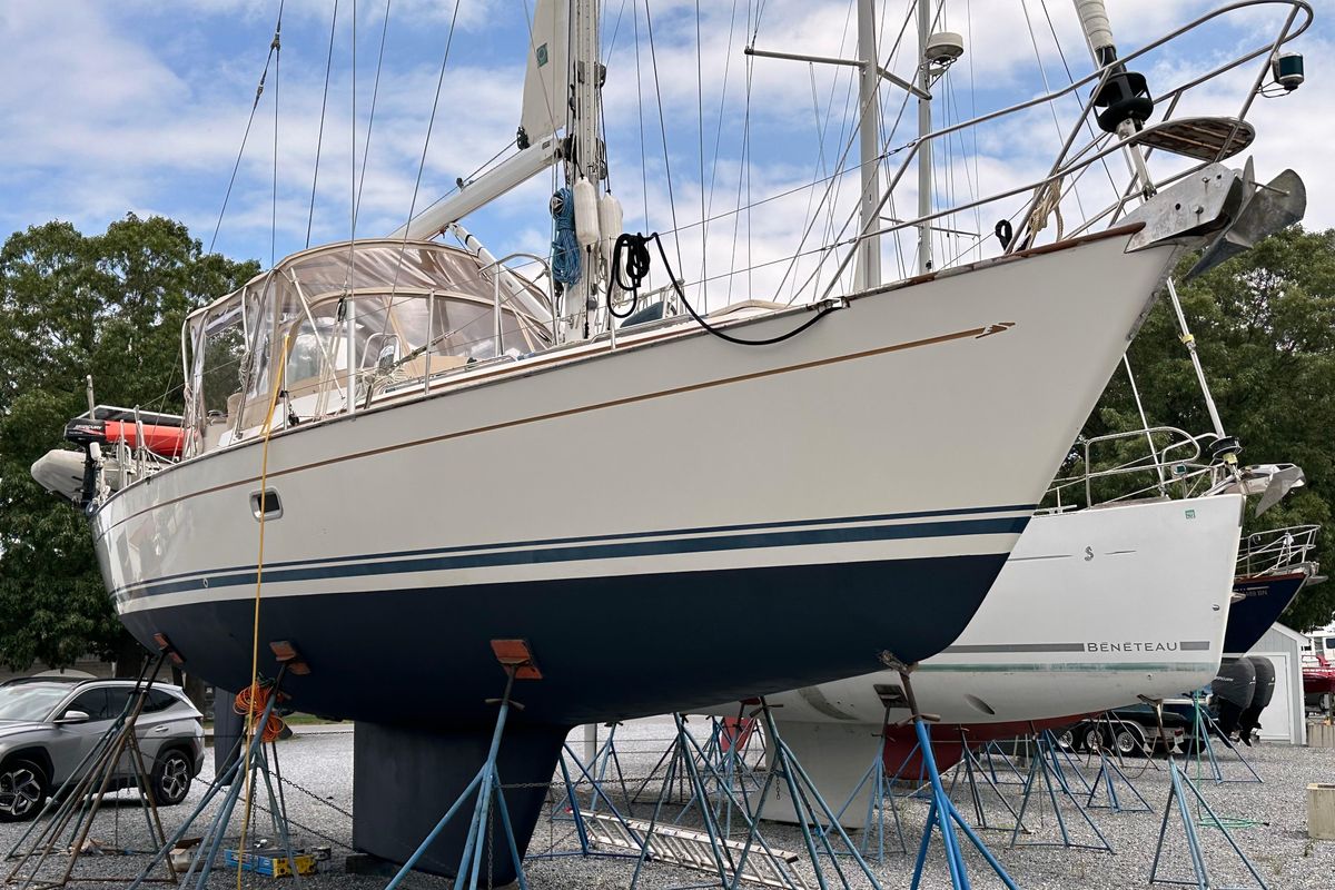 2006 Passport 47 