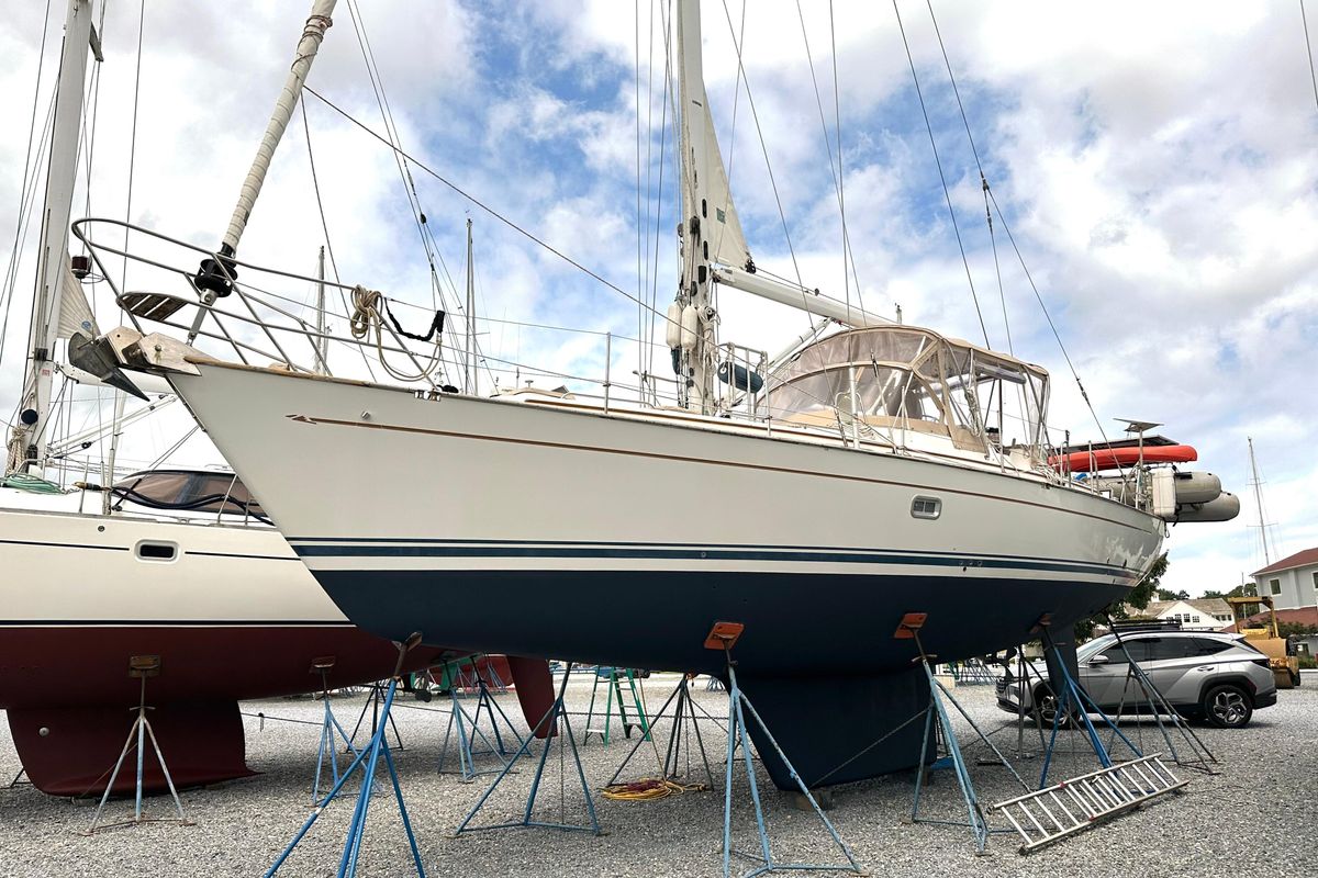 2006 Passport 47 