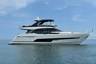 Fairline Squadron 68
