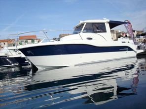 2009 Orca 740 pilot