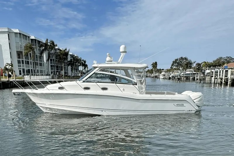 Two Roses Yacht Photos Pics 