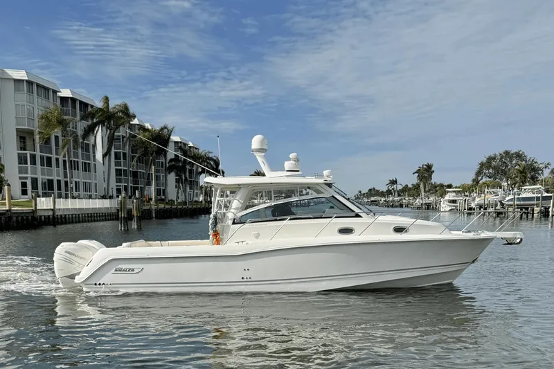 Two Roses Yacht Photos Pics 