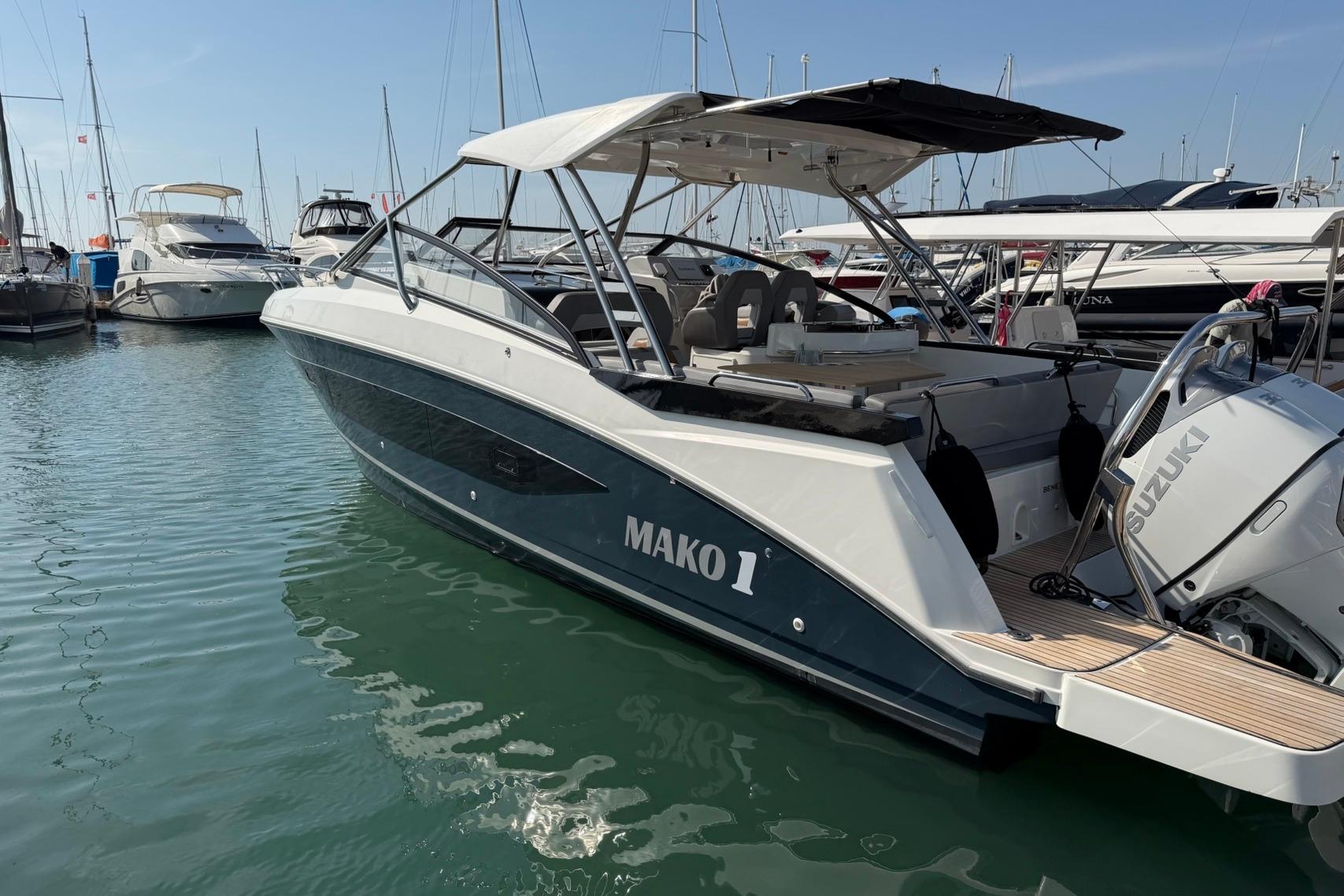 2021 Beneteau Flyer 10