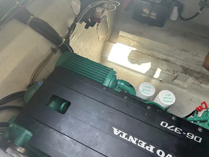  Yacht Photos Pics Engine compartment of a 2017 Bavaria S36 Coupe with Volvo Penta D6-370 engine.