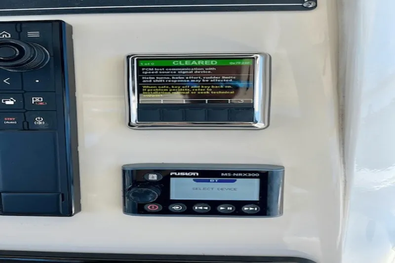 No Worries Yacht Photos Pics 